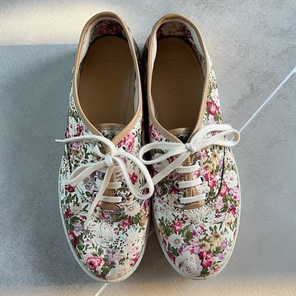 Hotter Shoes Floral Prints Lace-up Sneakers - Picture 2 of 9